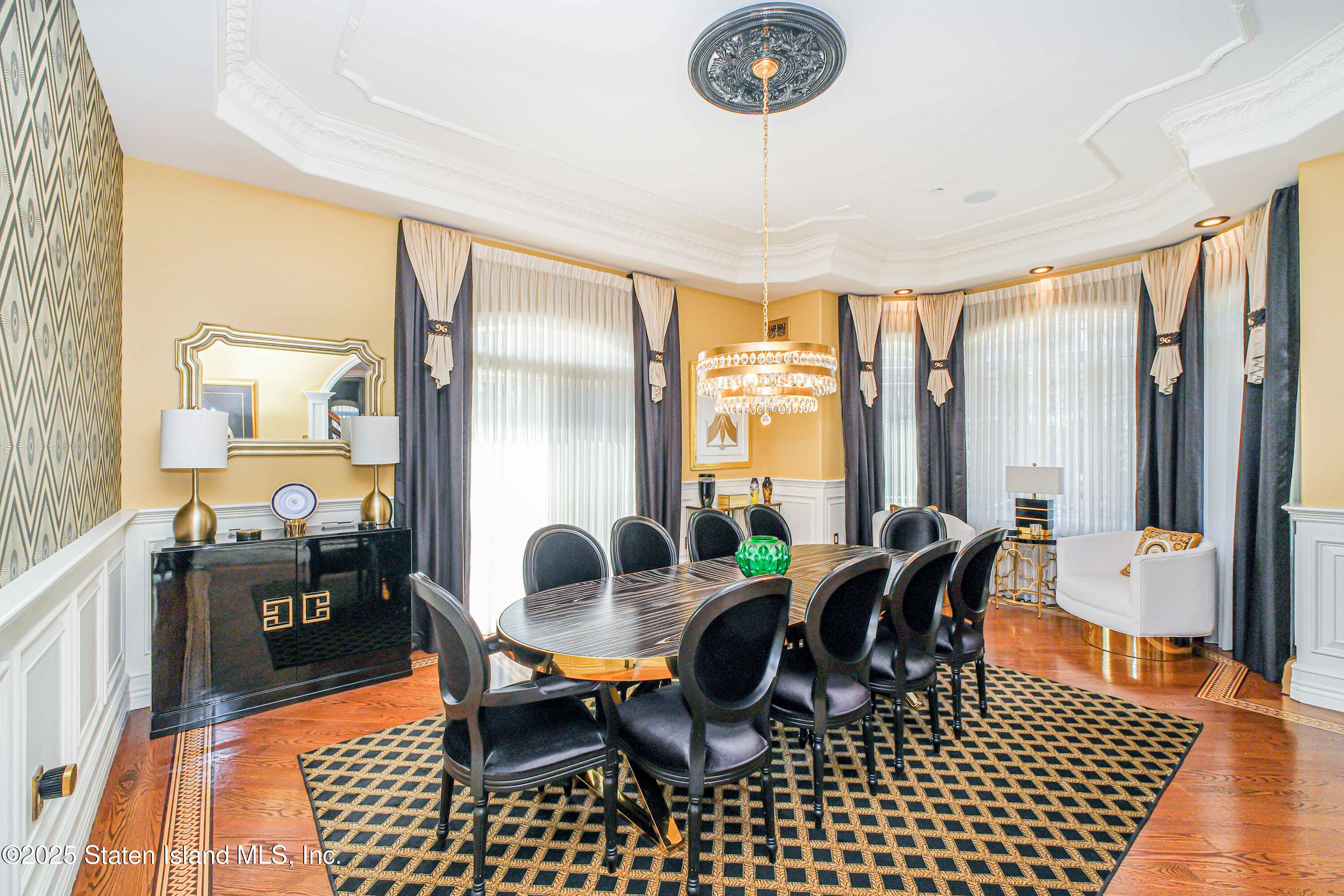 563 Todt Hill Road, Staten Island, New York image 37