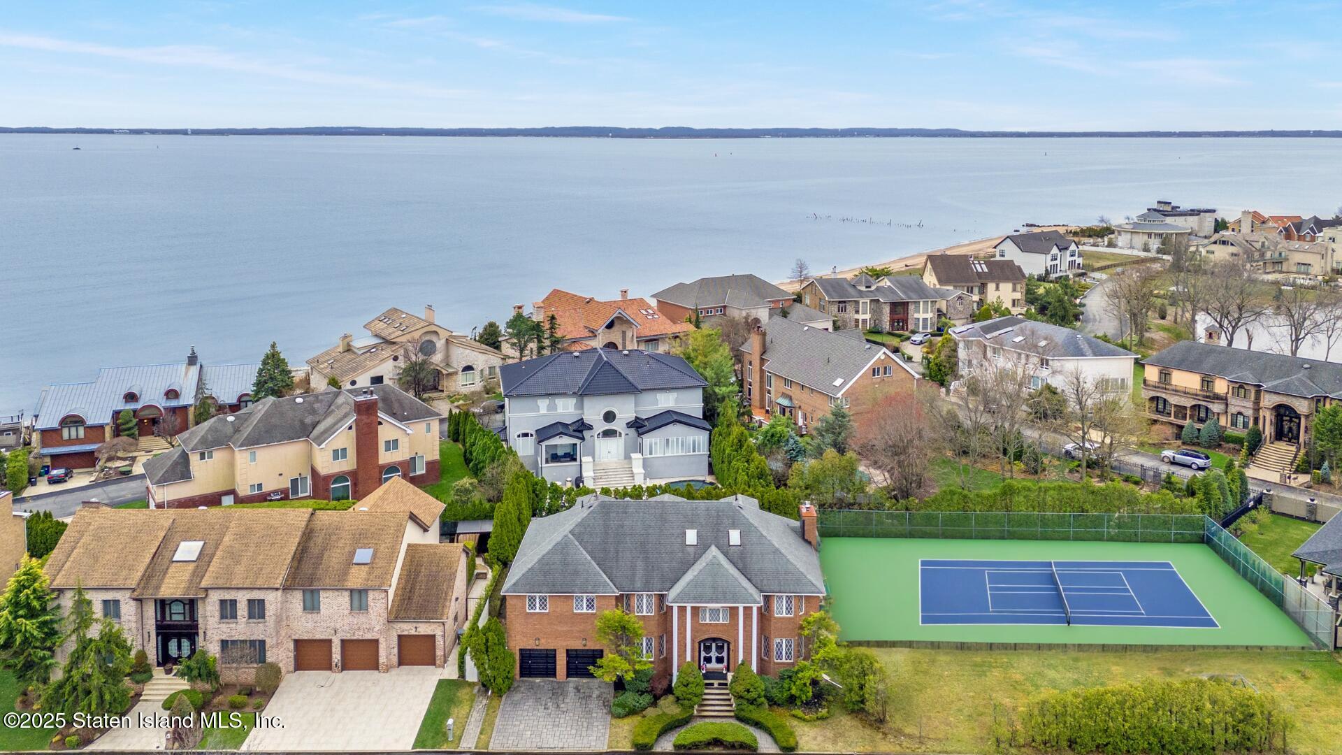 16 Nicolosi Loop, Staten Island, New York image 6