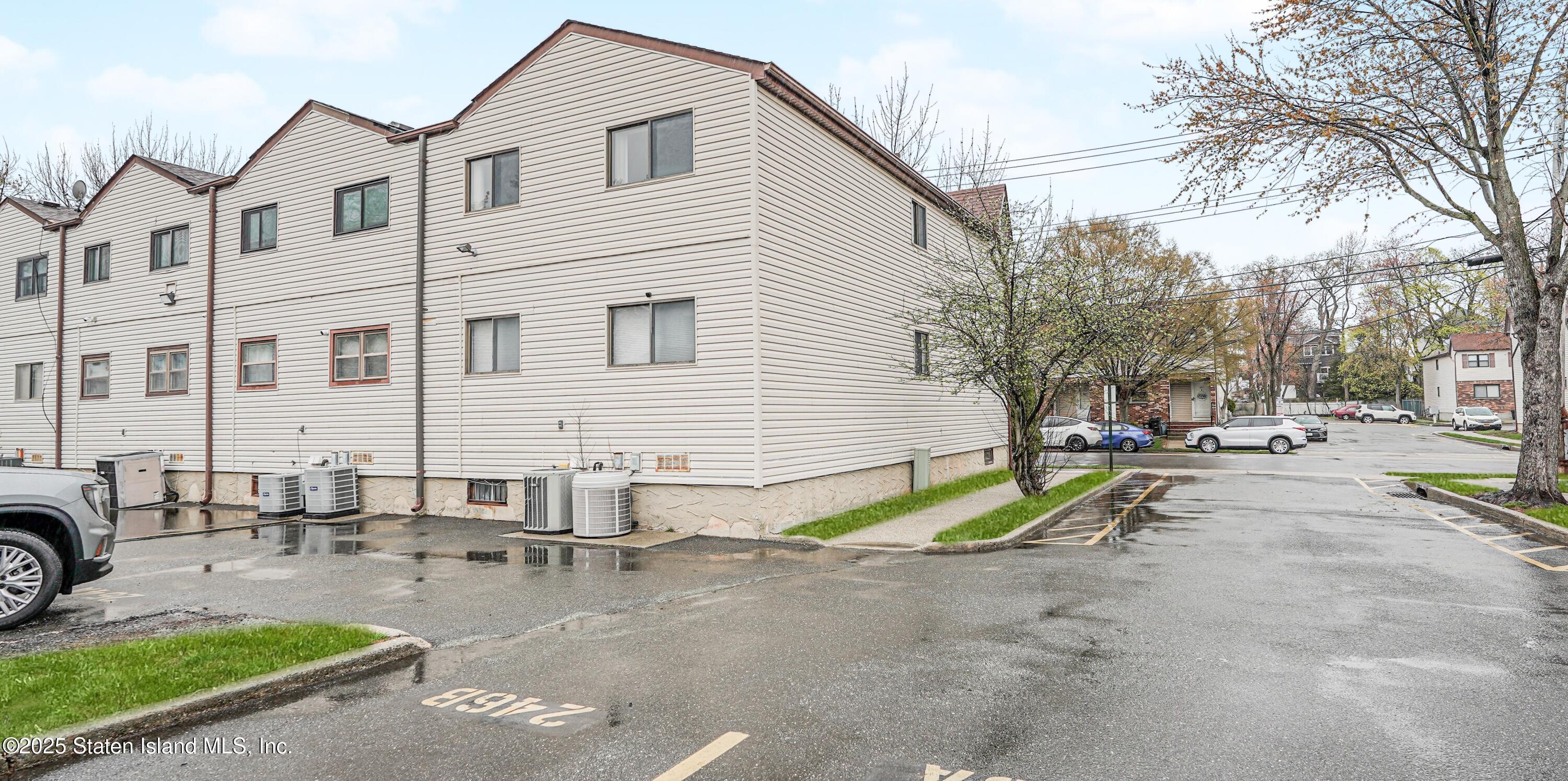 254 Katan Avenue #B, Staten Island, New York image 4
