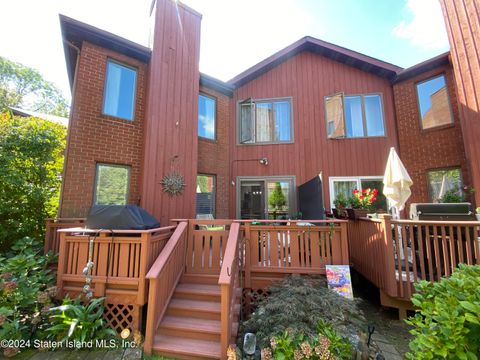 Photo of 1440 Forest Hill Road #2, Staten Island, NY 10314 (MLS # 2405122)