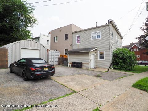 Photo of 42 Laforge Place #A, Staten Island, NY 10302 (MLS # 2400697)