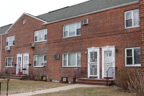 Photo of 1553 Independence Avenue, Brooklyn, NY 11228 (MLS # 2403576)