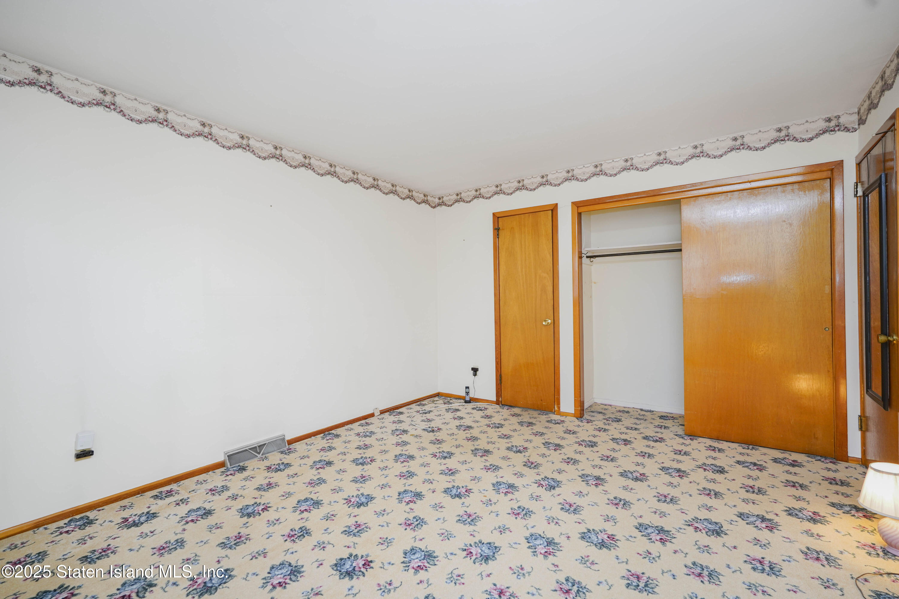 531 Jewett Avenue, Staten Island, New York image 25