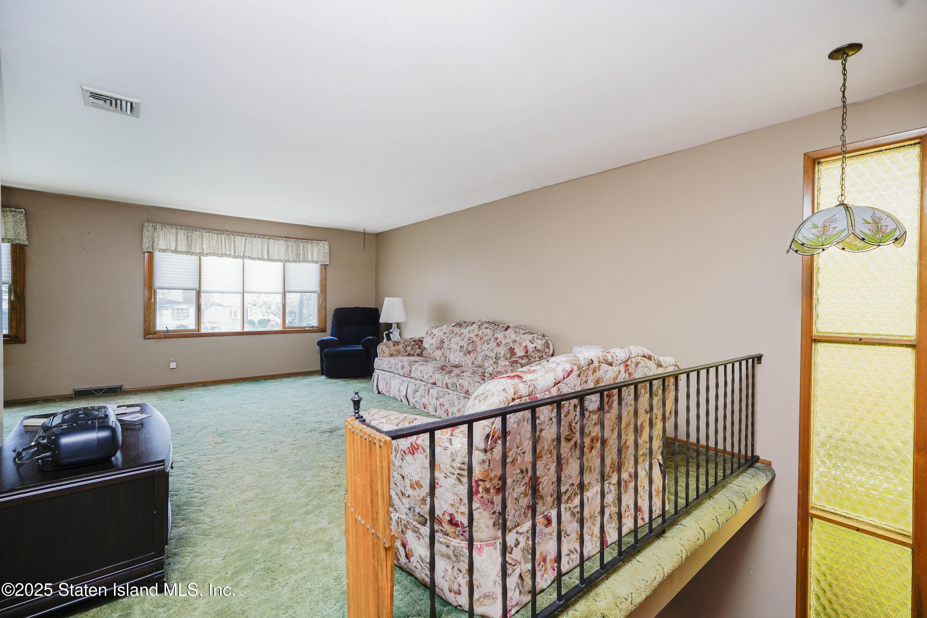 531 Jewett Avenue, Staten Island, New York image 12