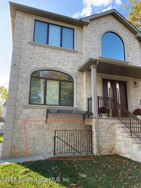 Photo of 445 Ellsworth Avenue, Staten Island, NY 10312 (MLS # 2504971)