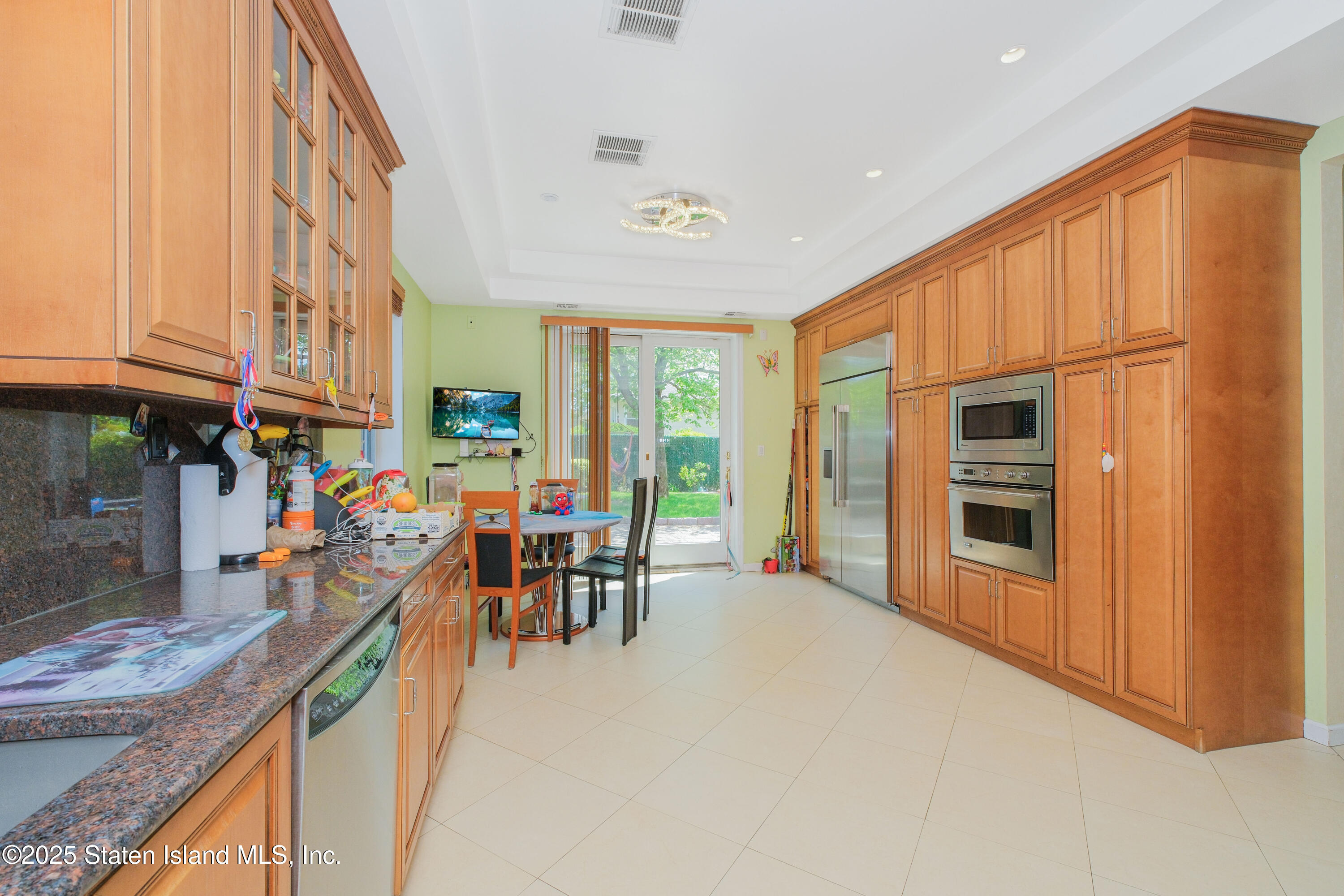 146 Ardsley Street, Staten Island, New York image 8