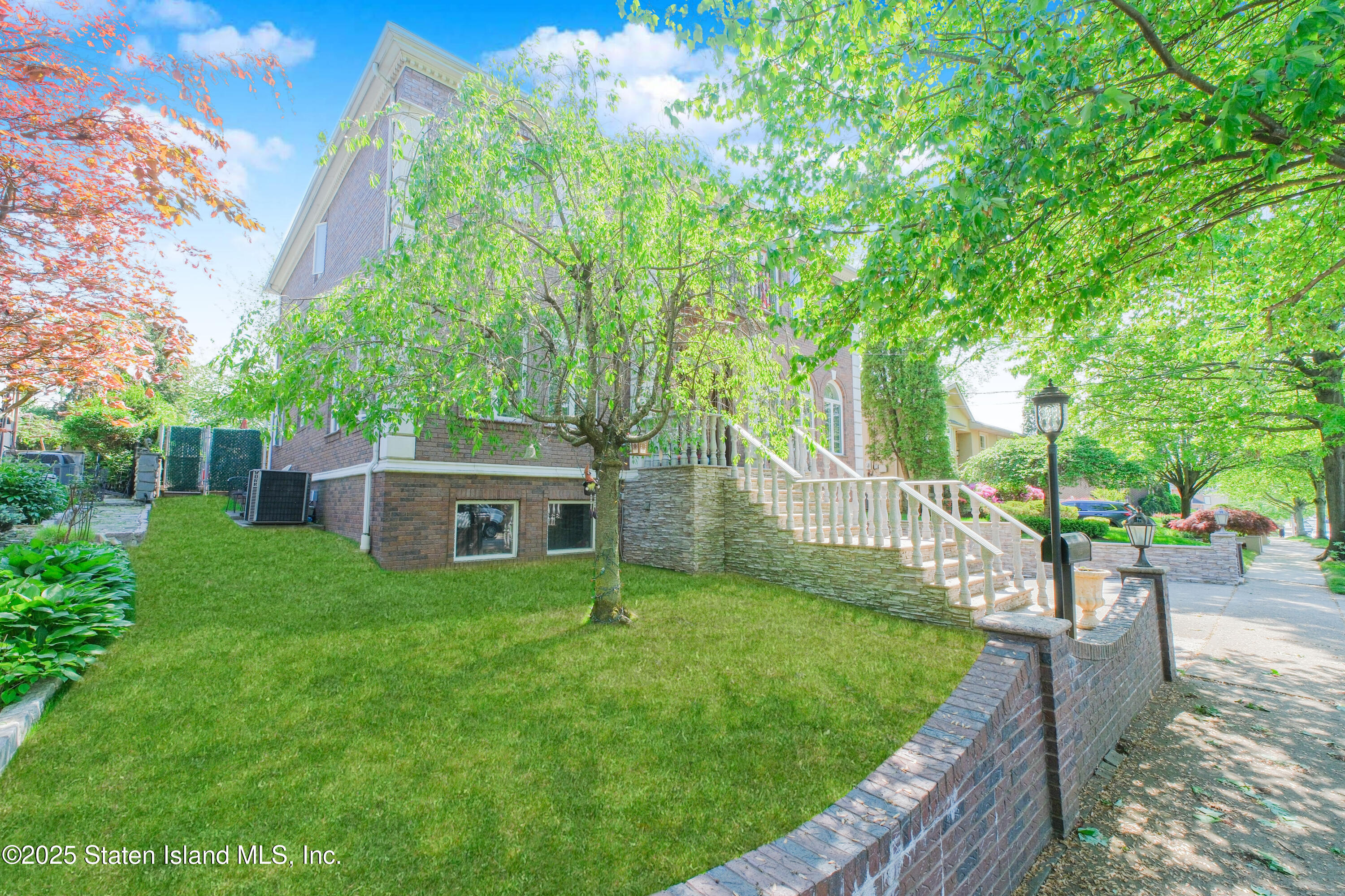 146 Ardsley Street, Staten Island, New York image 2
