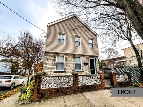 Photo of 45 Targee Street, Staten Island, NY 10304 (MLS # 1159128)