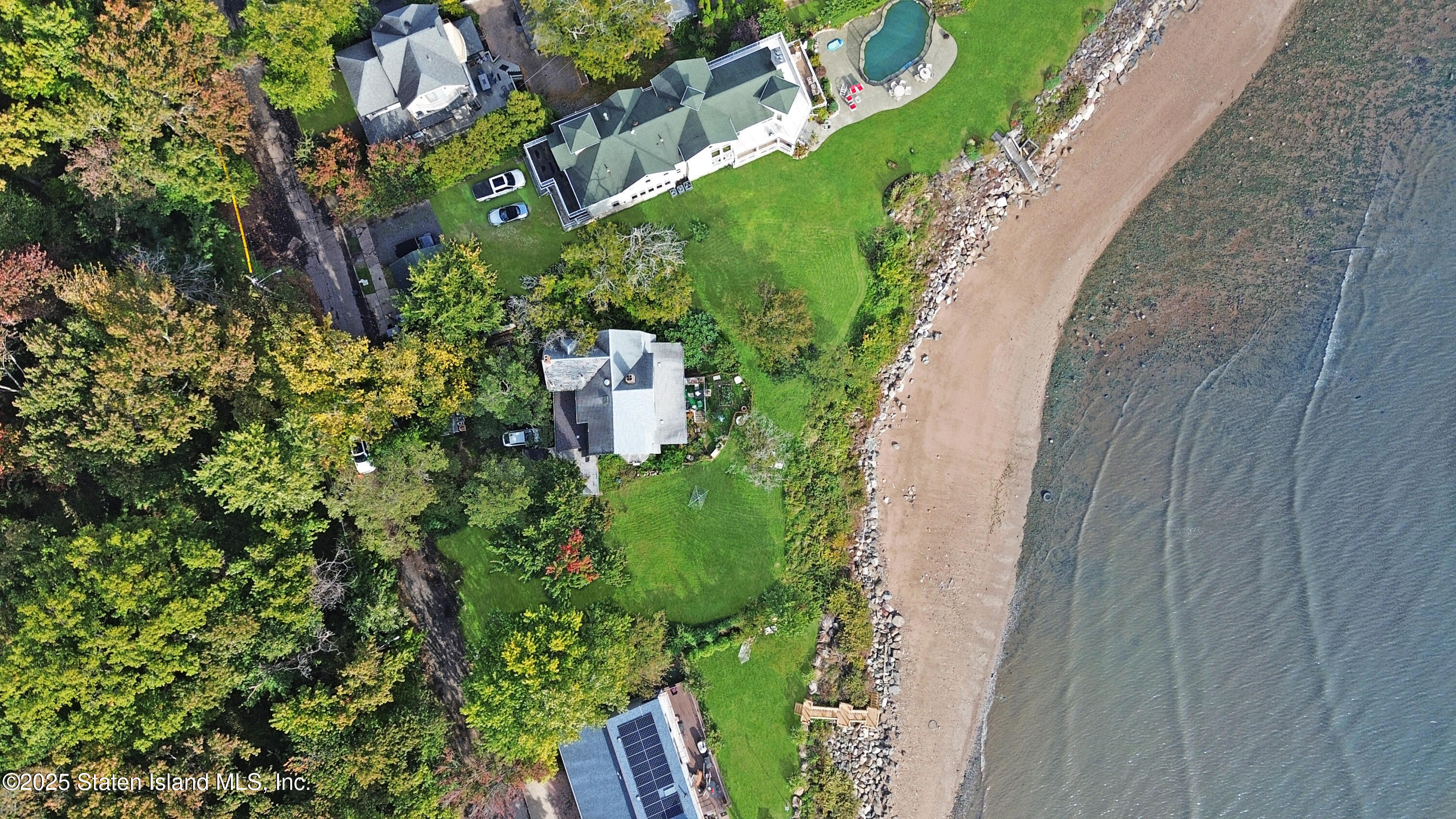 40 Yeomalt Avenue, Staten Island, New York image 2