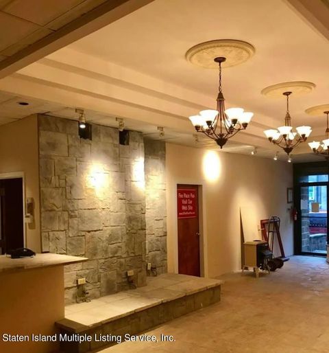 Photo of 35 Broad Street, Staten Island, NY 10304 (MLS # 1164680)