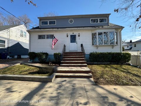 Photo of 70 Remsen Street, Staten Island, NY 10304 (MLS # 2401057)