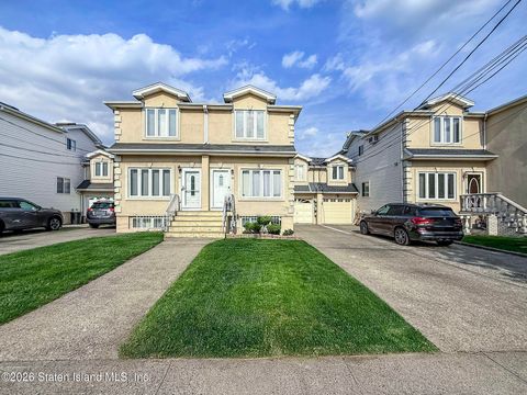Photo of 43 Boulder Street, Staten Island, NY 10312 (MLS # 2601951)