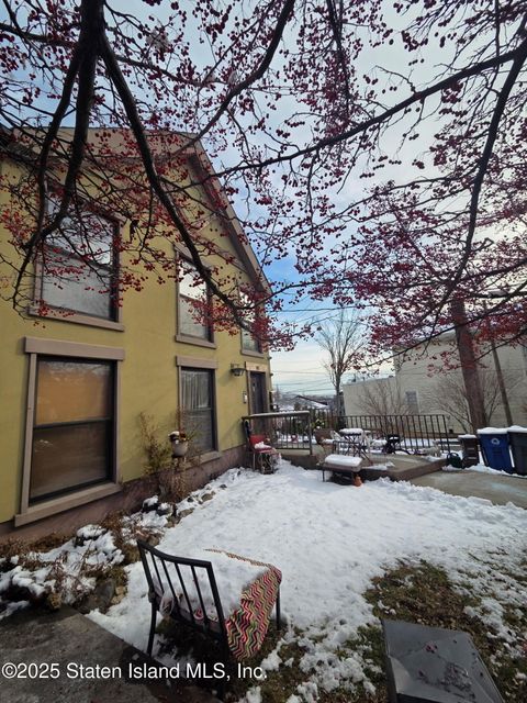 Photo of 65 St. Pauls Avenue, Staten Island, NY 10301 (MLS # 2507178)