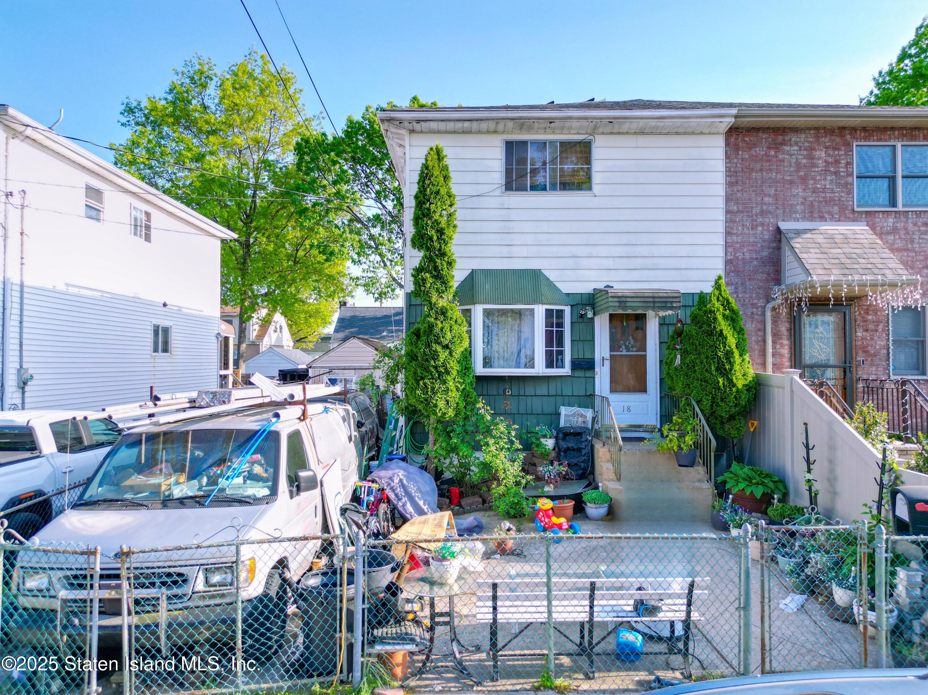 18 Downey Place, Staten Island, New York image 1