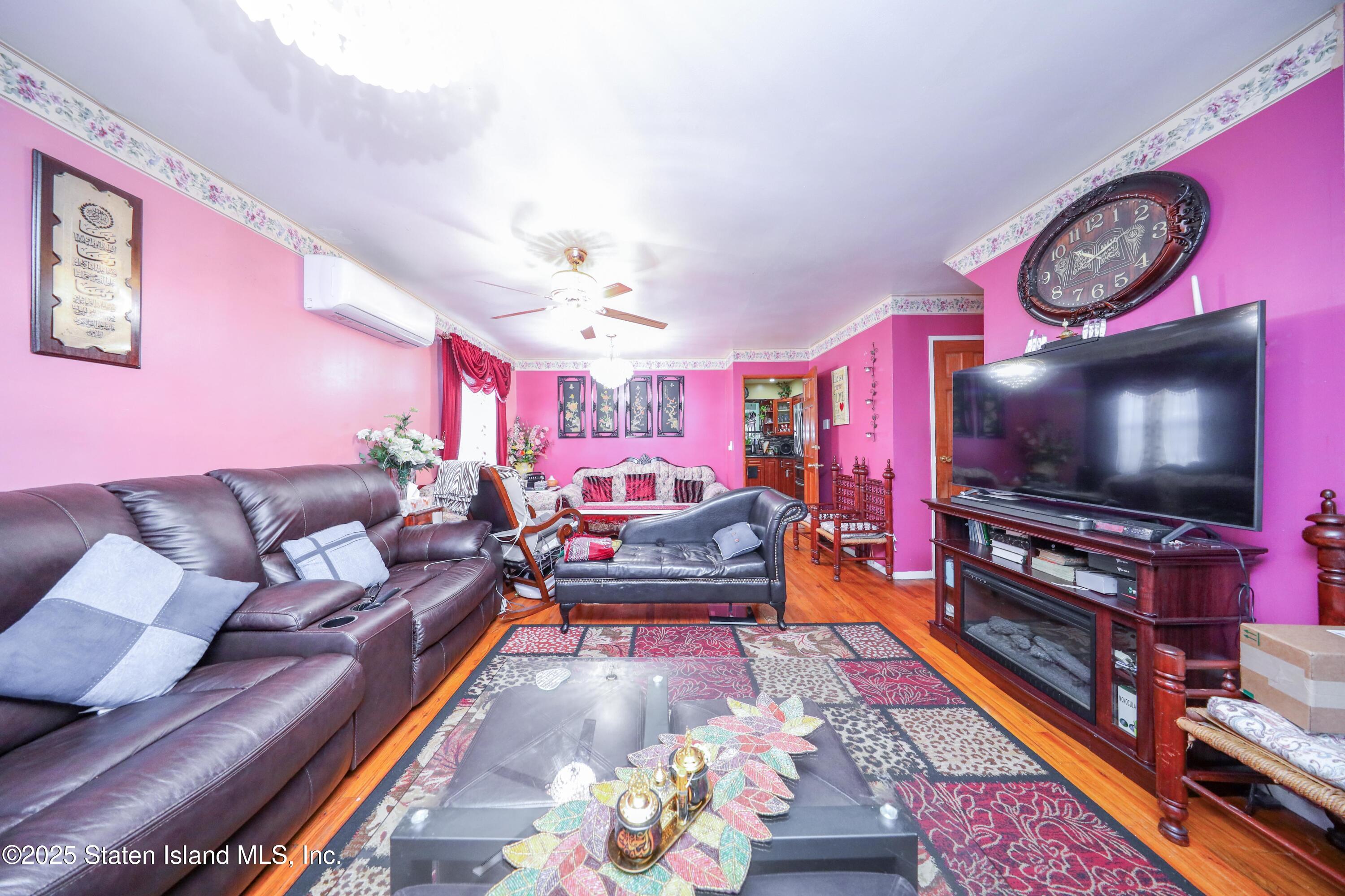 18 Downey Place, Staten Island, New York image 6