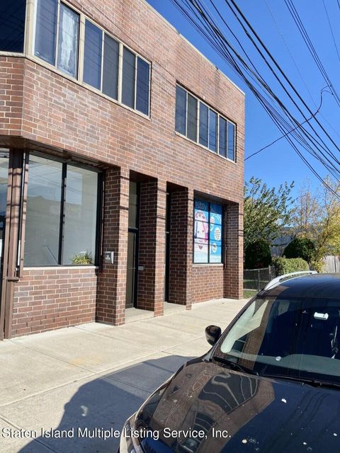 Photo of 613 Midland Ave, Staten Island, NY 10306 (MLS # 1158430)