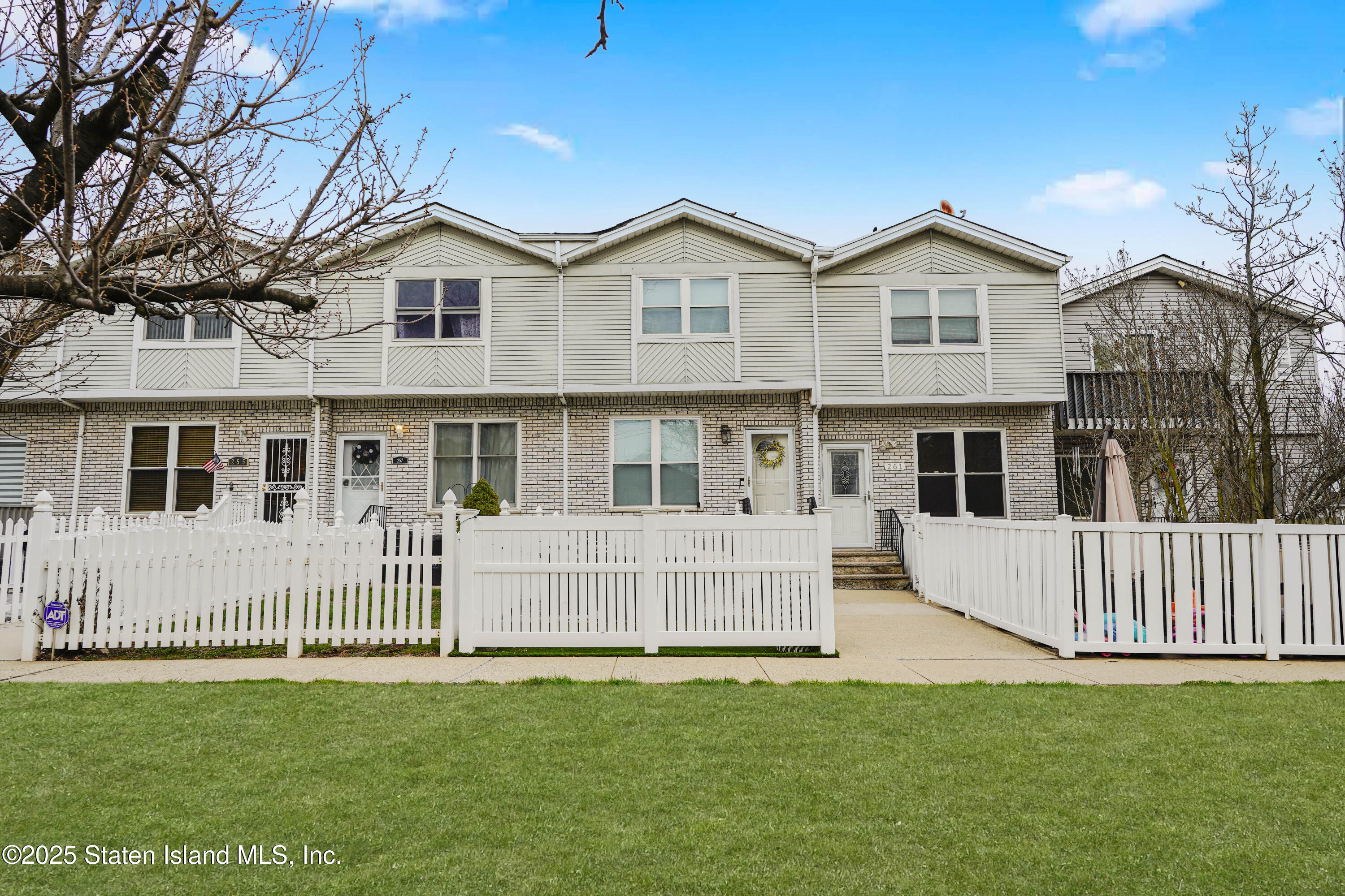 259 Loretto Street, Staten Island, New York image 2