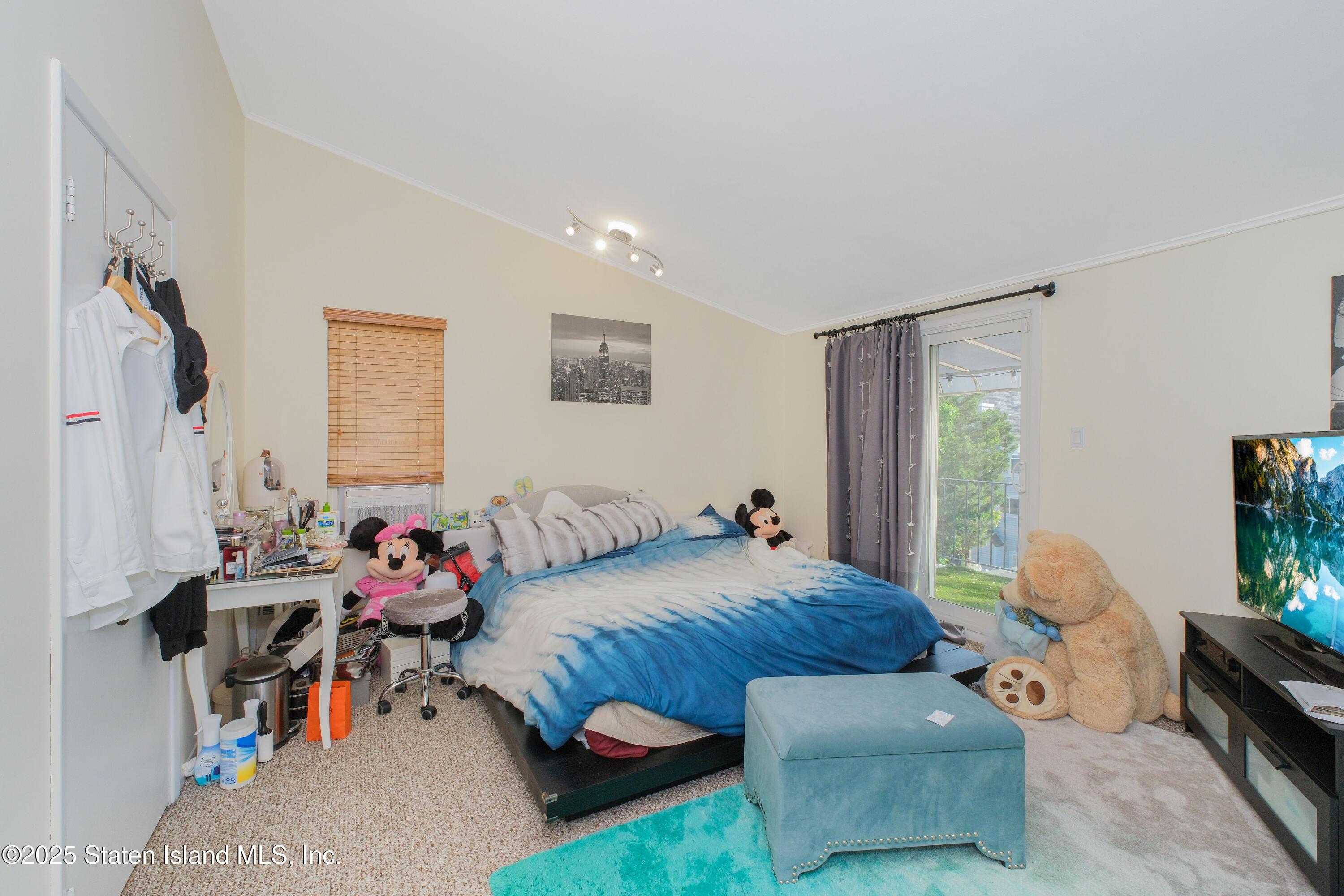 22 Villa Nova Street, Staten Island, New York image 13