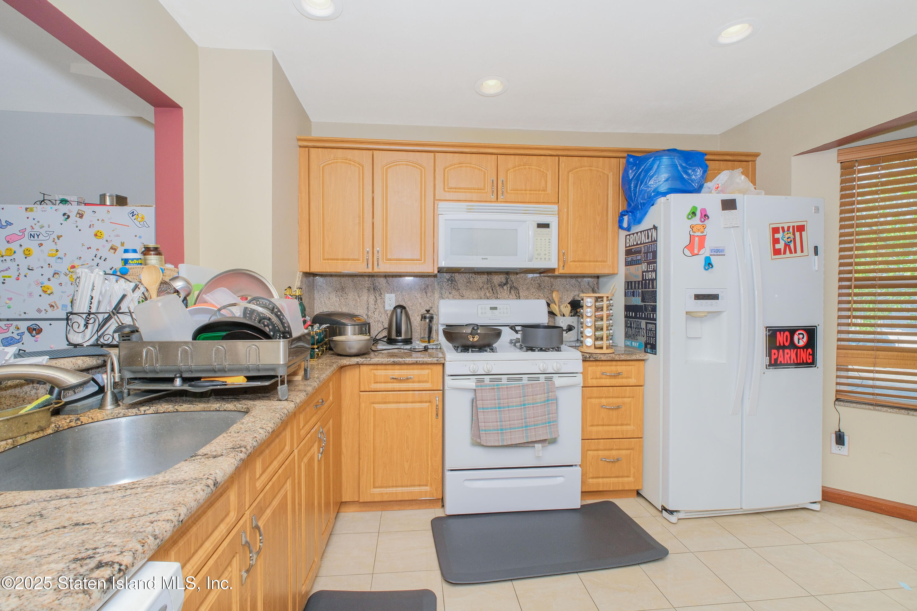22 Villa Nova Street, Staten Island, New York image 6