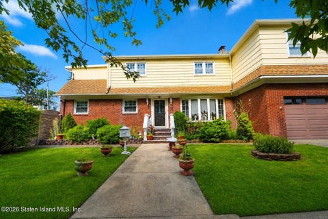 Photo of 167 Sycamore Street, Staten Island, NY 10308 (MLS # 2605966)