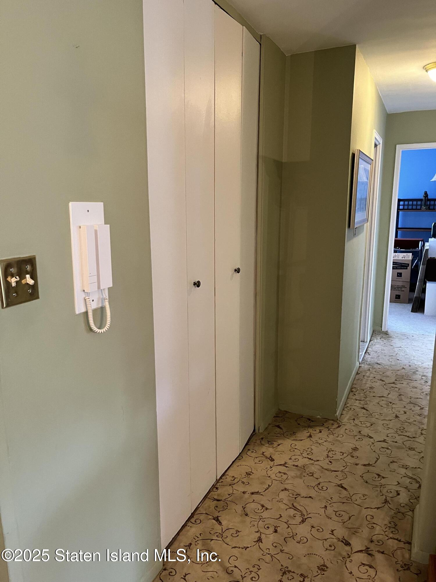 1000 Clove Road #2O, Staten Island, New York image 15