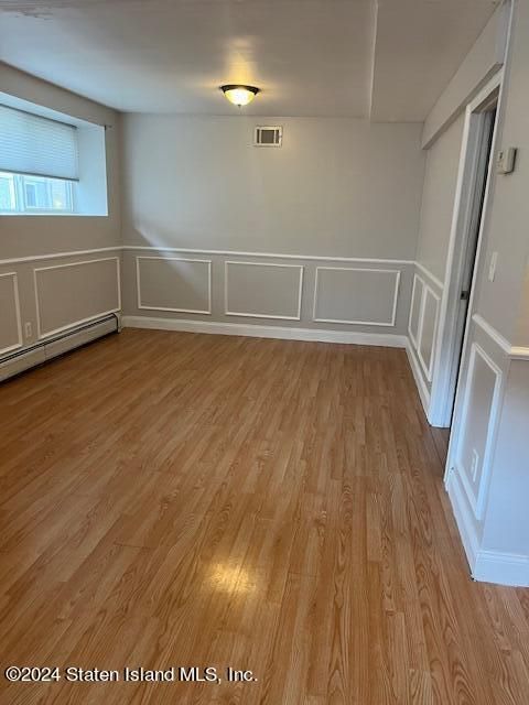 Photo of 22 Lafayette Street, Staten Island, NY 10307 (MLS # 2403378)