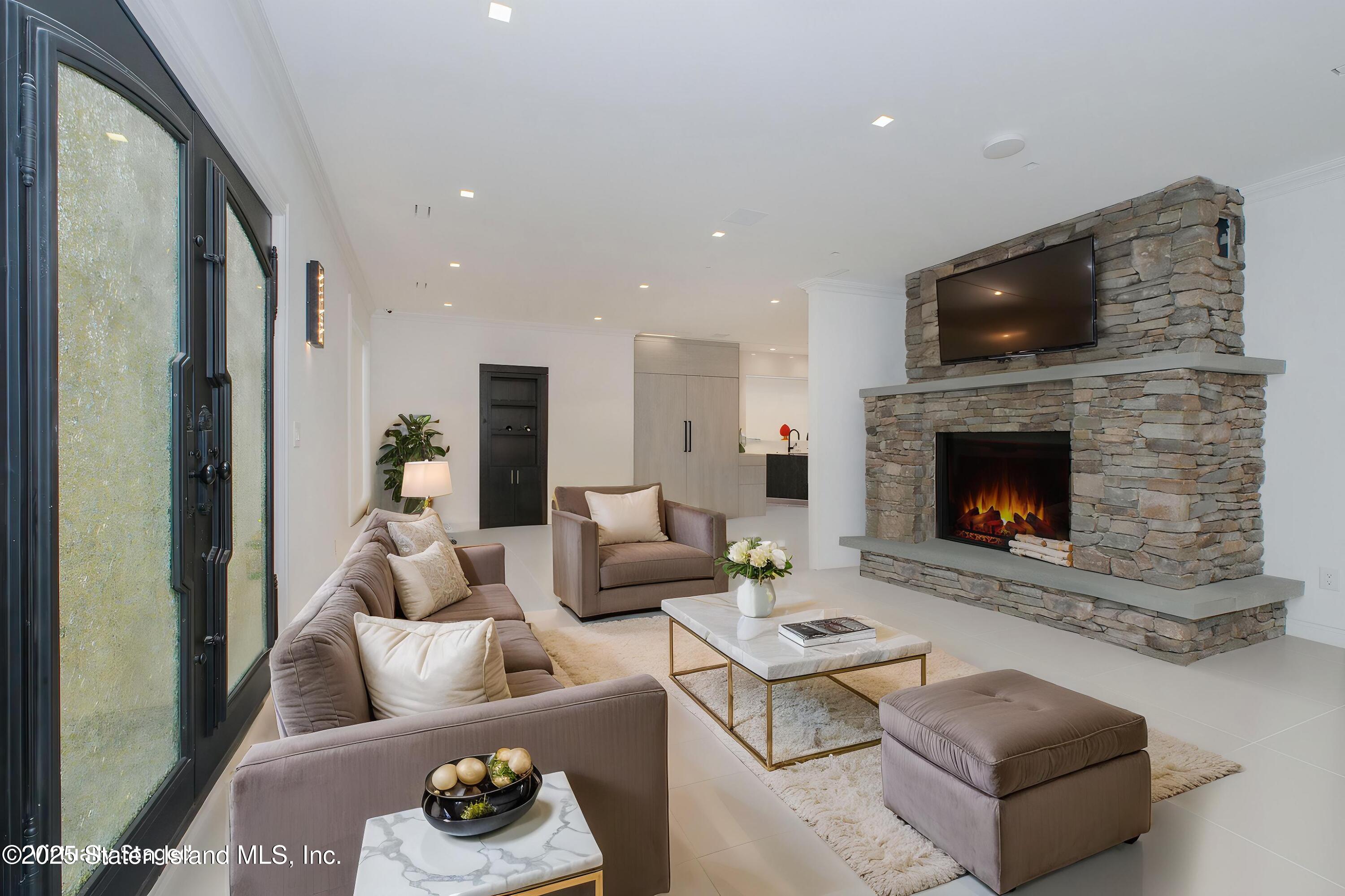2404 Royce Street, Brooklyn, New York image 12