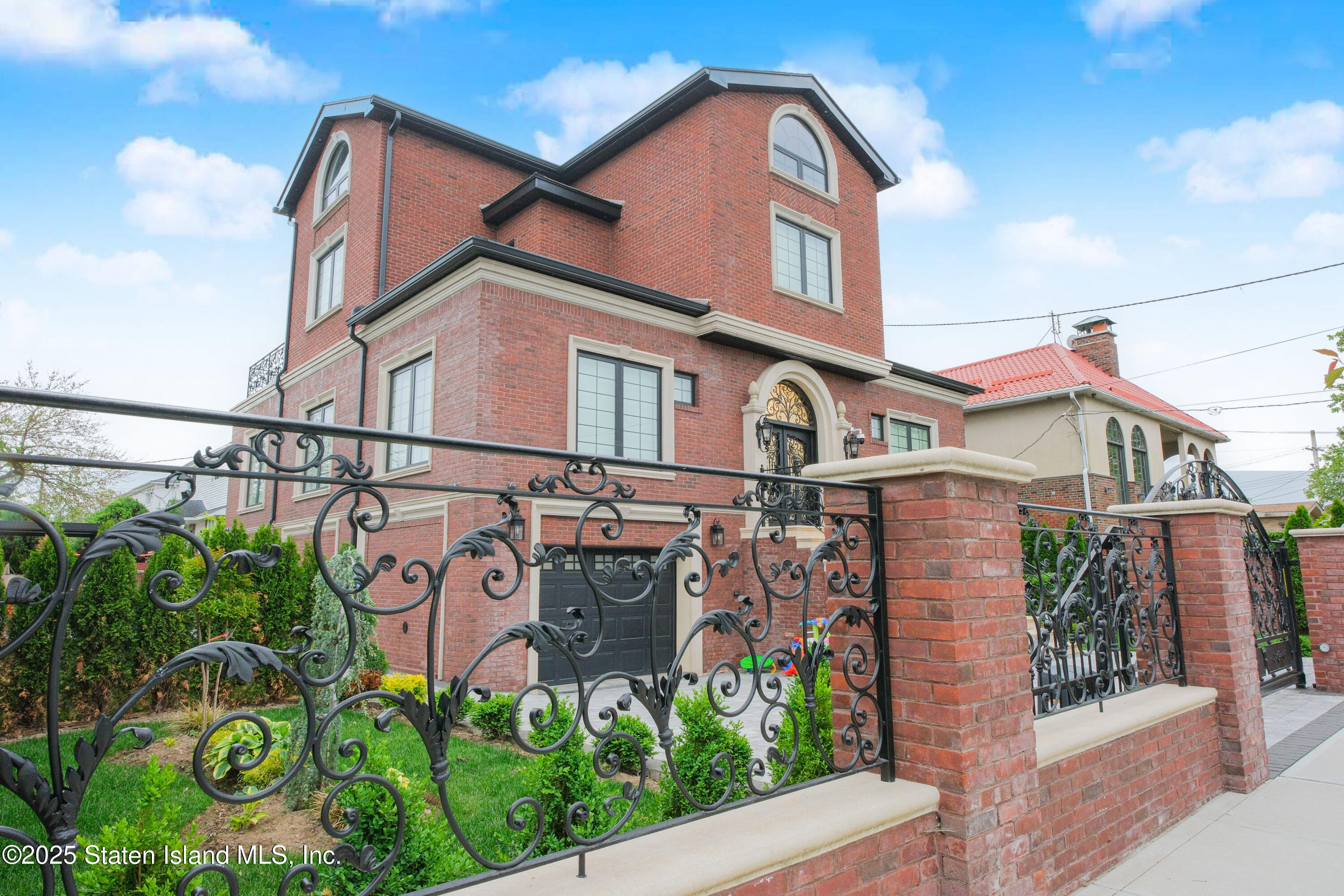 2404 Royce Street, Brooklyn, New York image 2