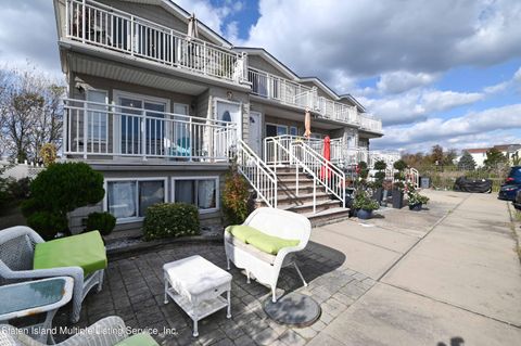Photo of 475 Father Capodanno Boulevard, Staten Island, NY 10305 (MLS # 1165245)