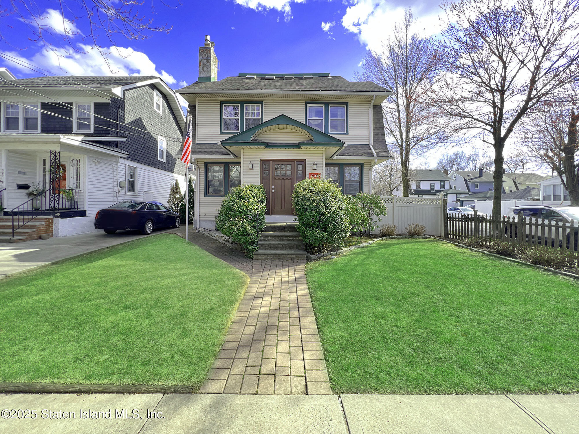204 Morrison Avenue, Staten Island, New York image 1