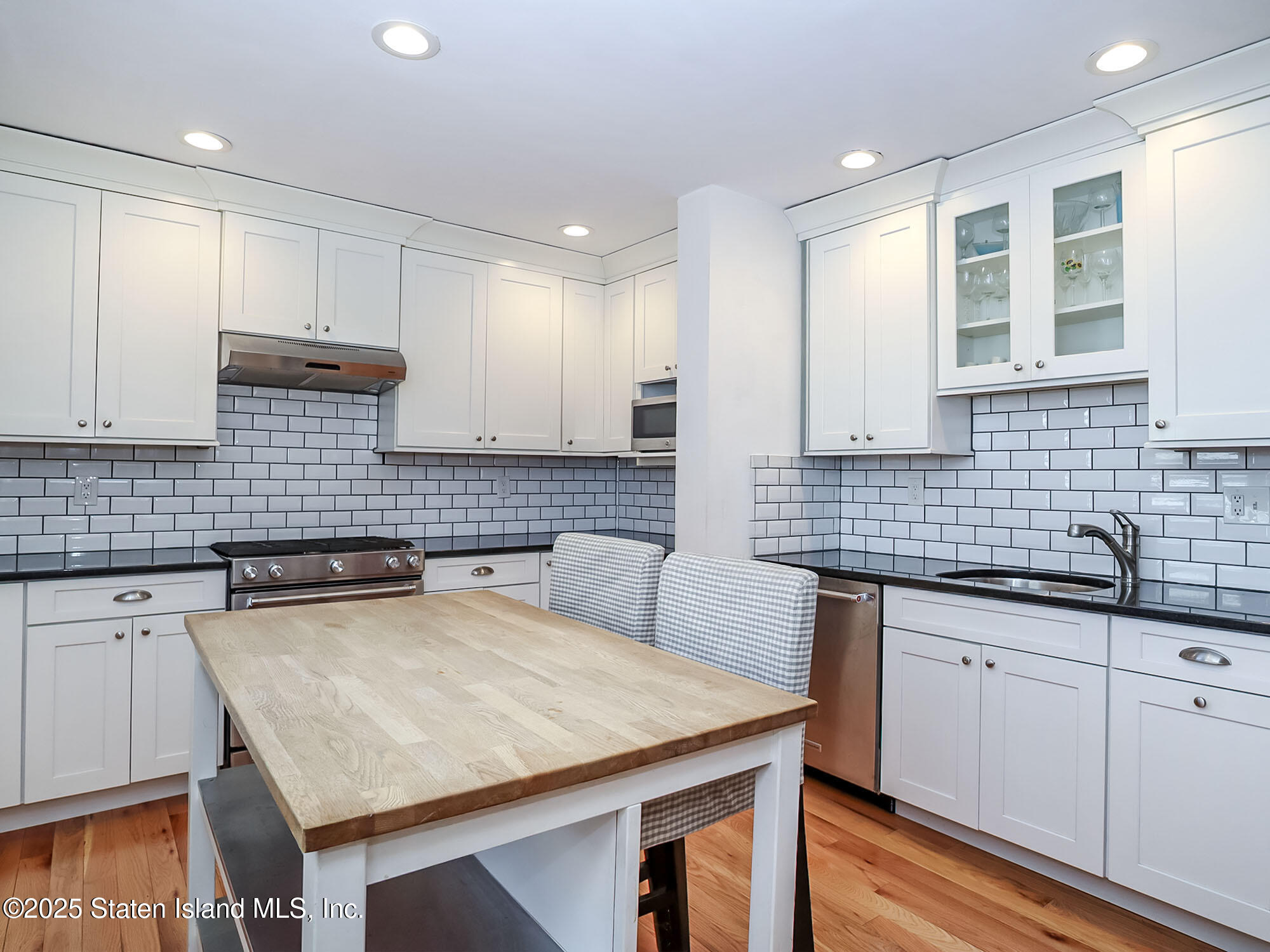 204 Morrison Avenue, Staten Island, New York image 11