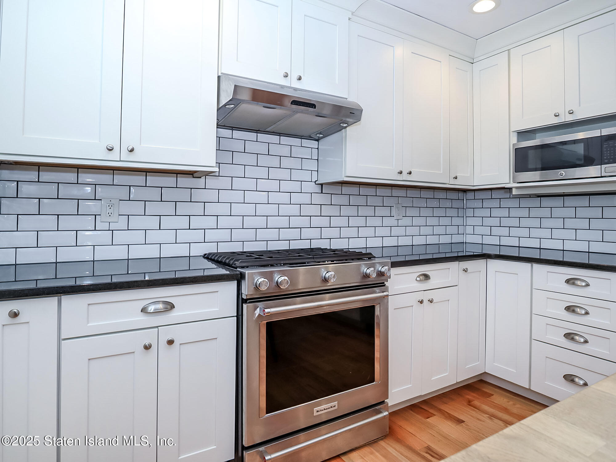 204 Morrison Avenue, Staten Island, New York image 13