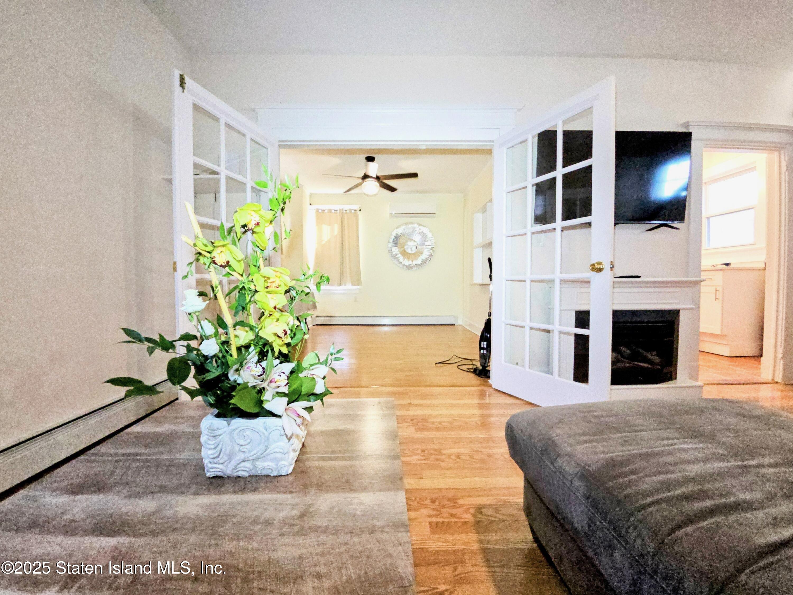 674 Castleton Avenue, Staten Island, New York image 7