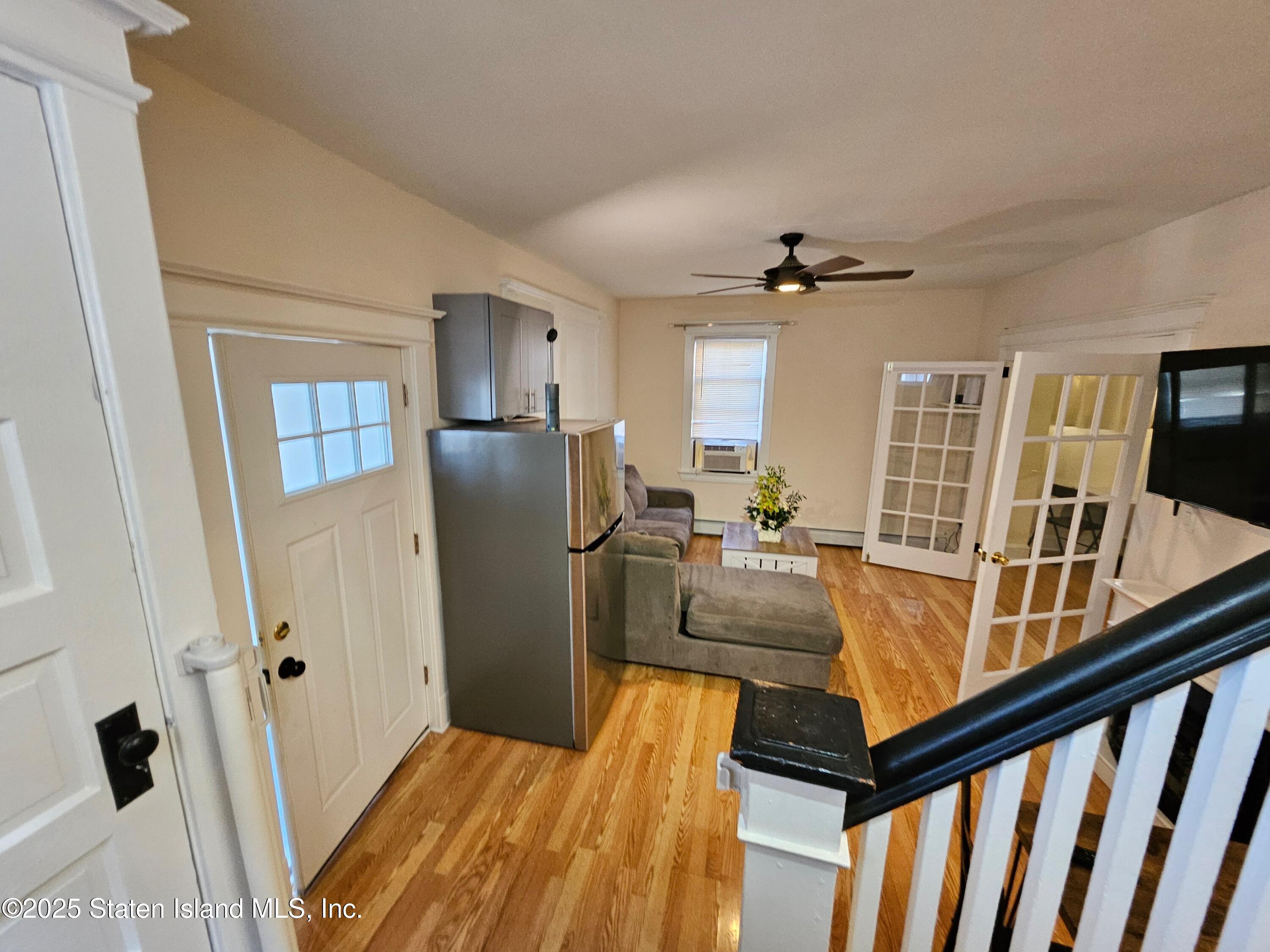 674 Castleton Avenue, Staten Island, New York image 3