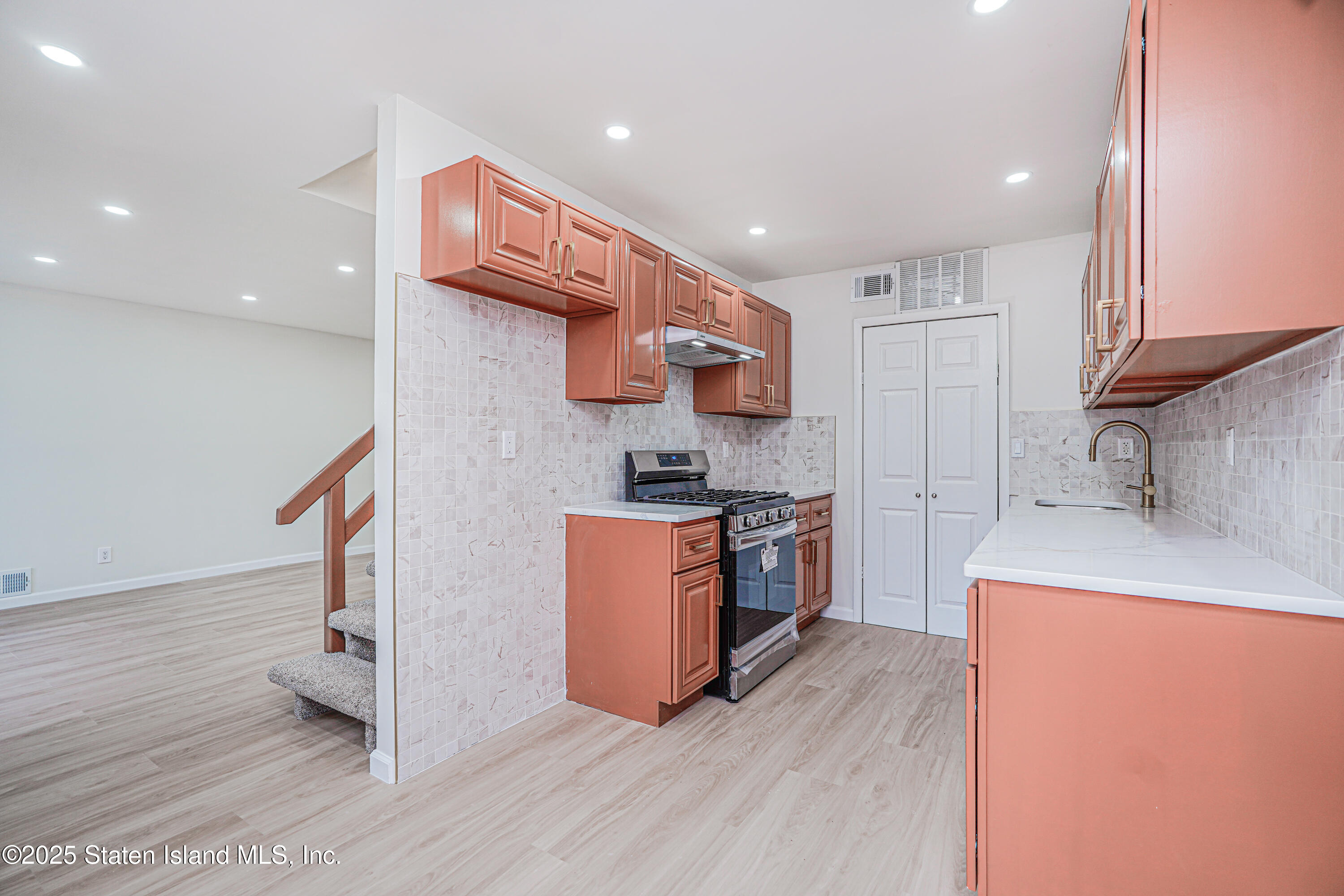149 Pierpont Place, Staten Island, New York image 16