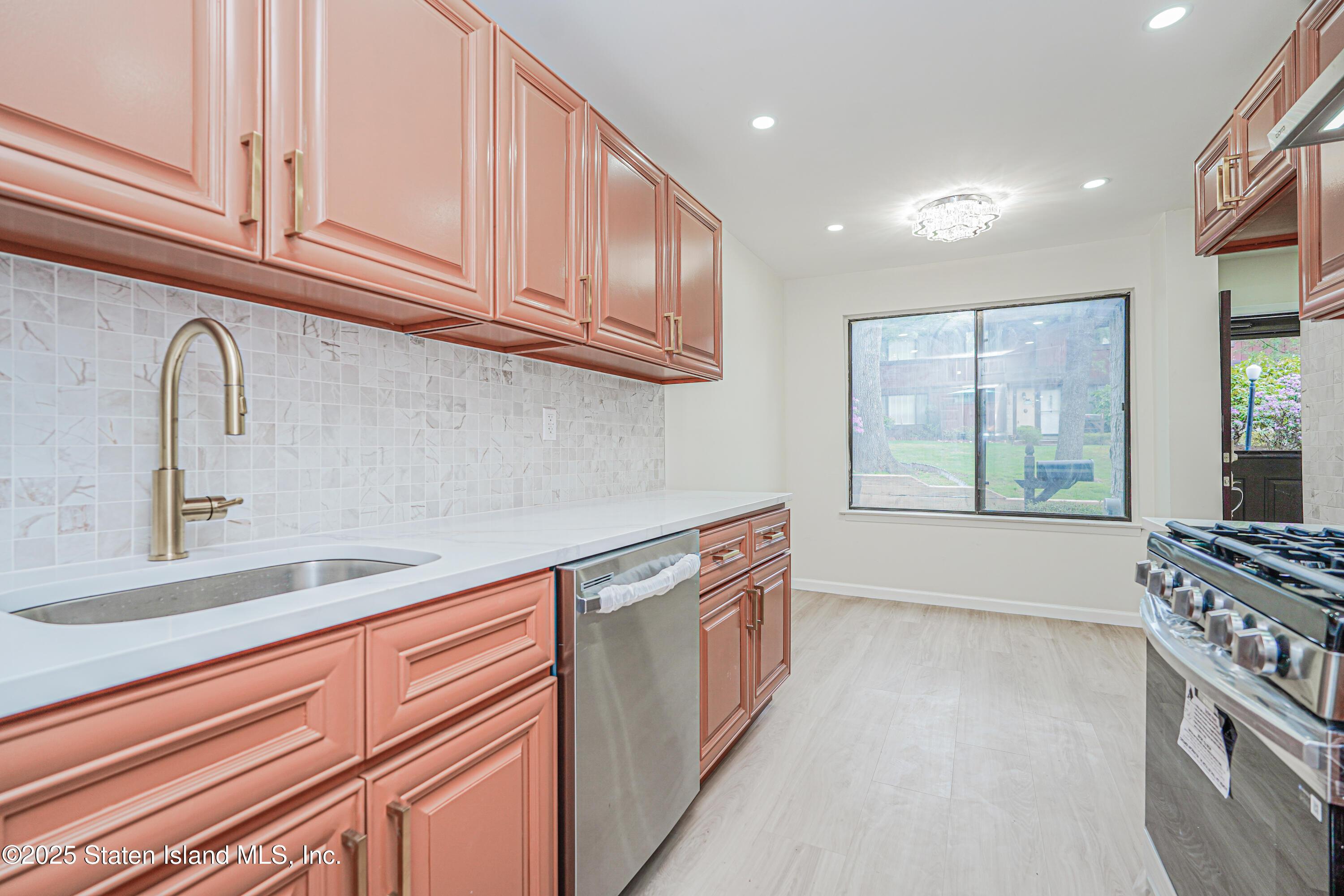 149 Pierpont Place, Staten Island, New York image 18