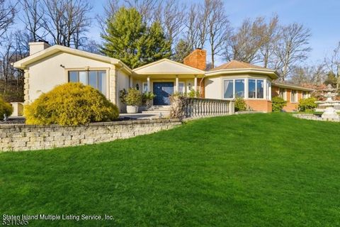 Photo of 112 View Lane, Out of Area, NJ 08826 (MLS # 1163447)