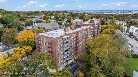 Photo of 55 Austin Place #7h, Staten Island, NY 10304 (MLS # 2506486)