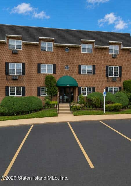 Apartment For Rent - 400 Maryland Avenue #3D<br/> Richmond County, Staten Island, NY 10305