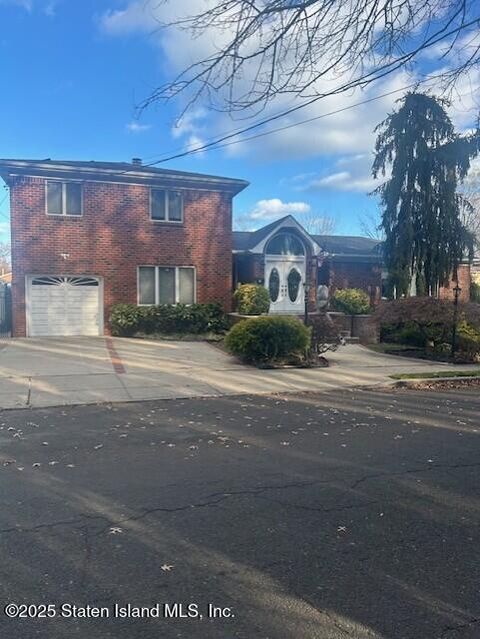 Photo of 1061 Woodhull Avenue, Staten Island, NY 10312 (MLS # 2507100)