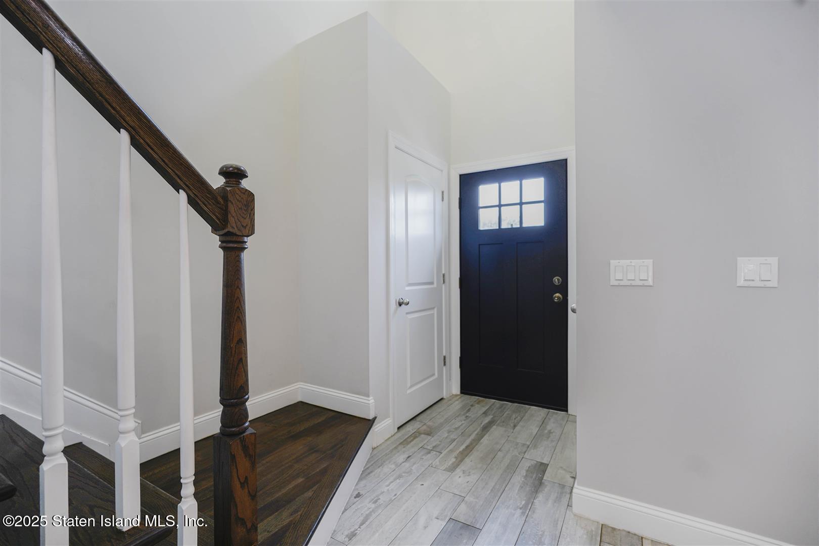 634 Darlington Avenue, Staten Island, New York image 6