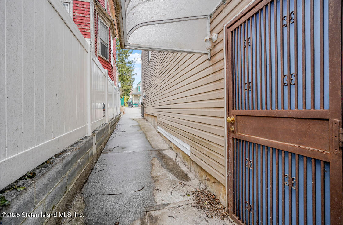 145 Winter Avenue, Staten Island, New York image 29