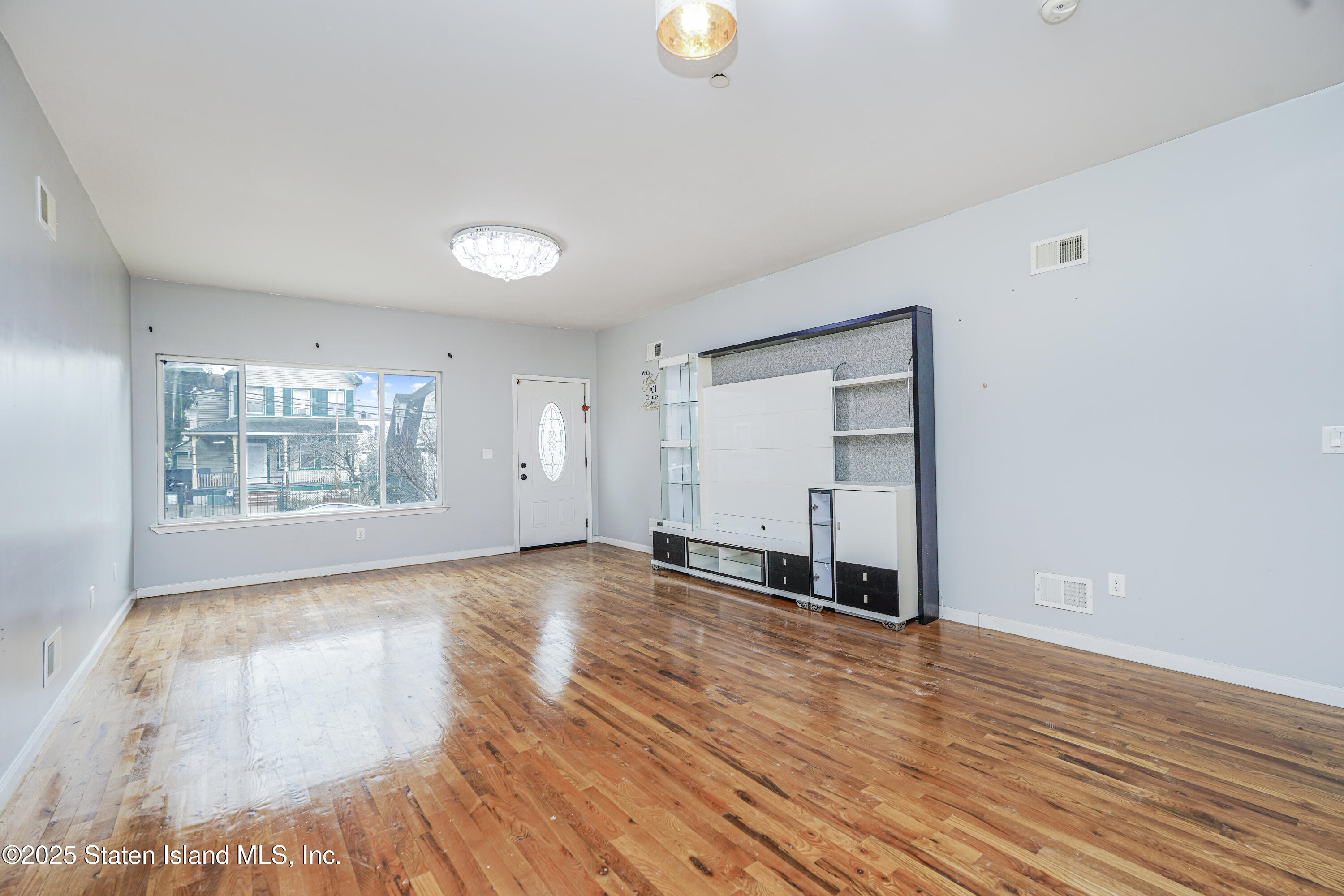 145 Winter Avenue, Staten Island, New York image 3