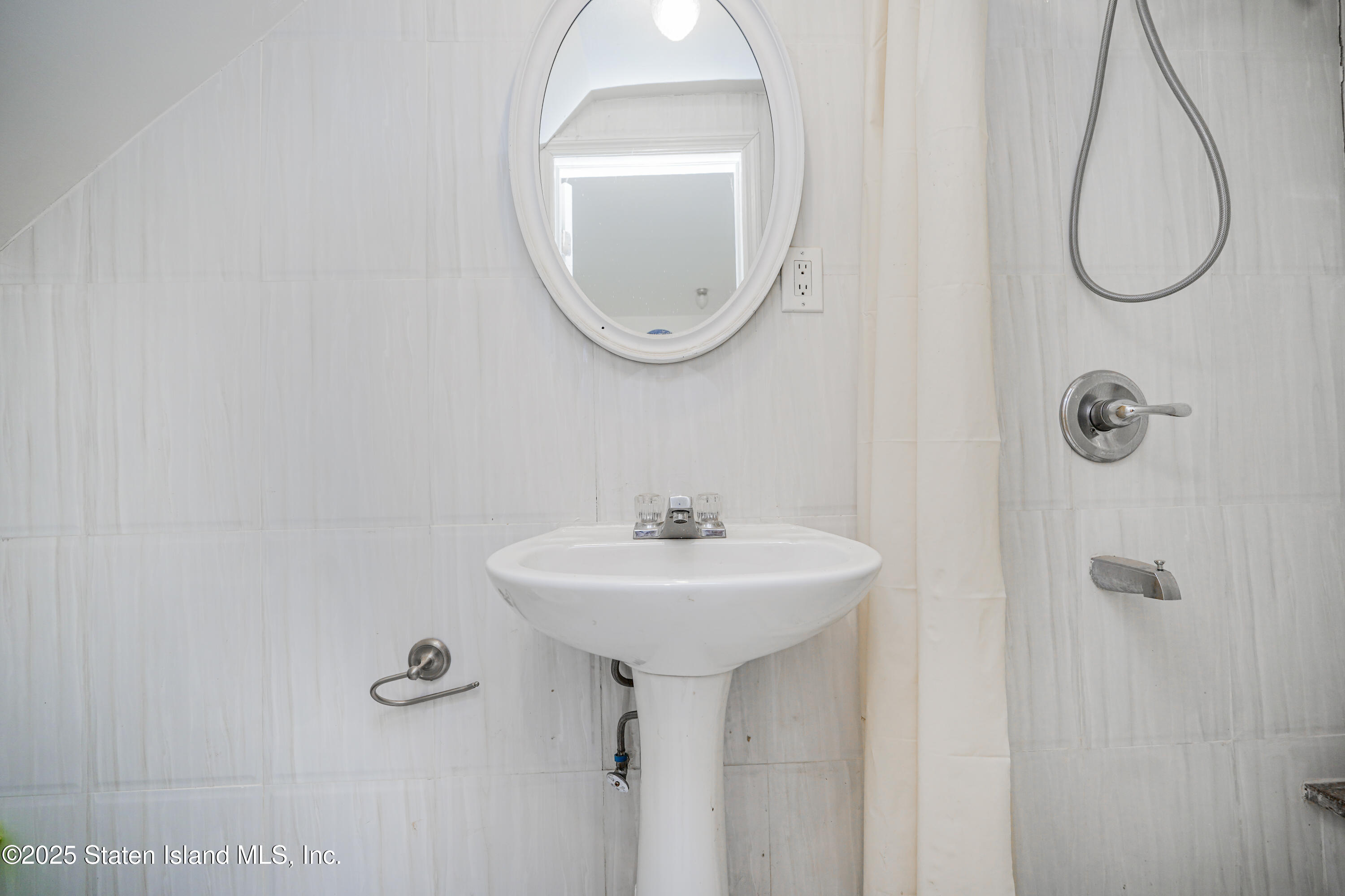 145 Winter Avenue, Staten Island, New York image 25