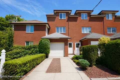 Photo of 151 Katan Avenue, Staten Island, NY 10308 (MLS # 2603817)