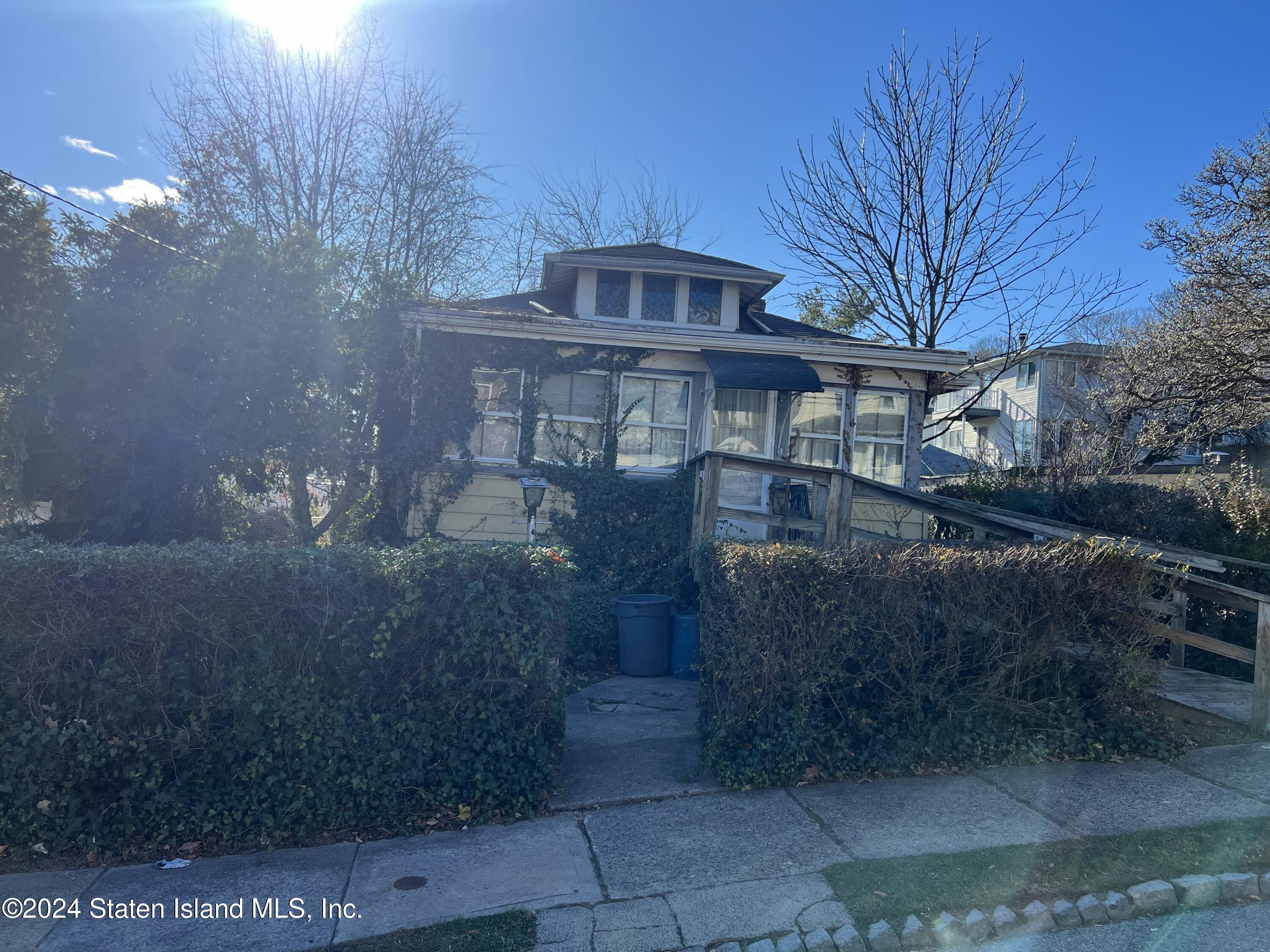 14 Longview Road, Staten Island, New York image 1