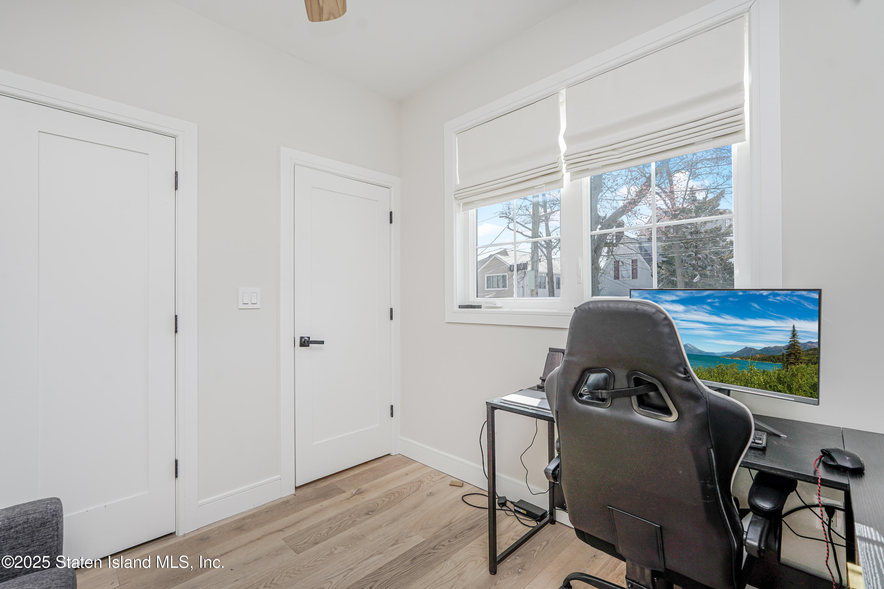 217 Manhattan Street, Staten Island, New York image 25
