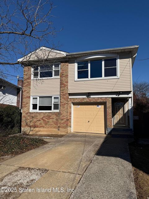 Photo of 1061 Arden Avenue, Staten Island, NY 10312 (MLS # 2500915)