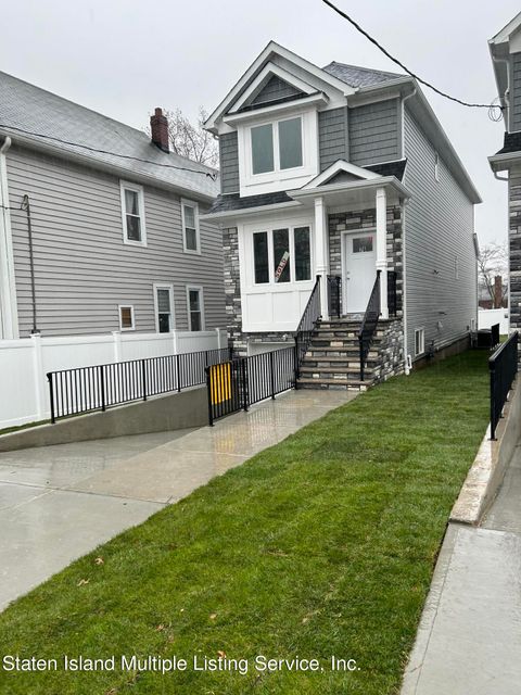 Photo of 76 Hooker Place, Staten Island, NY 10302 (MLS # 1165380)