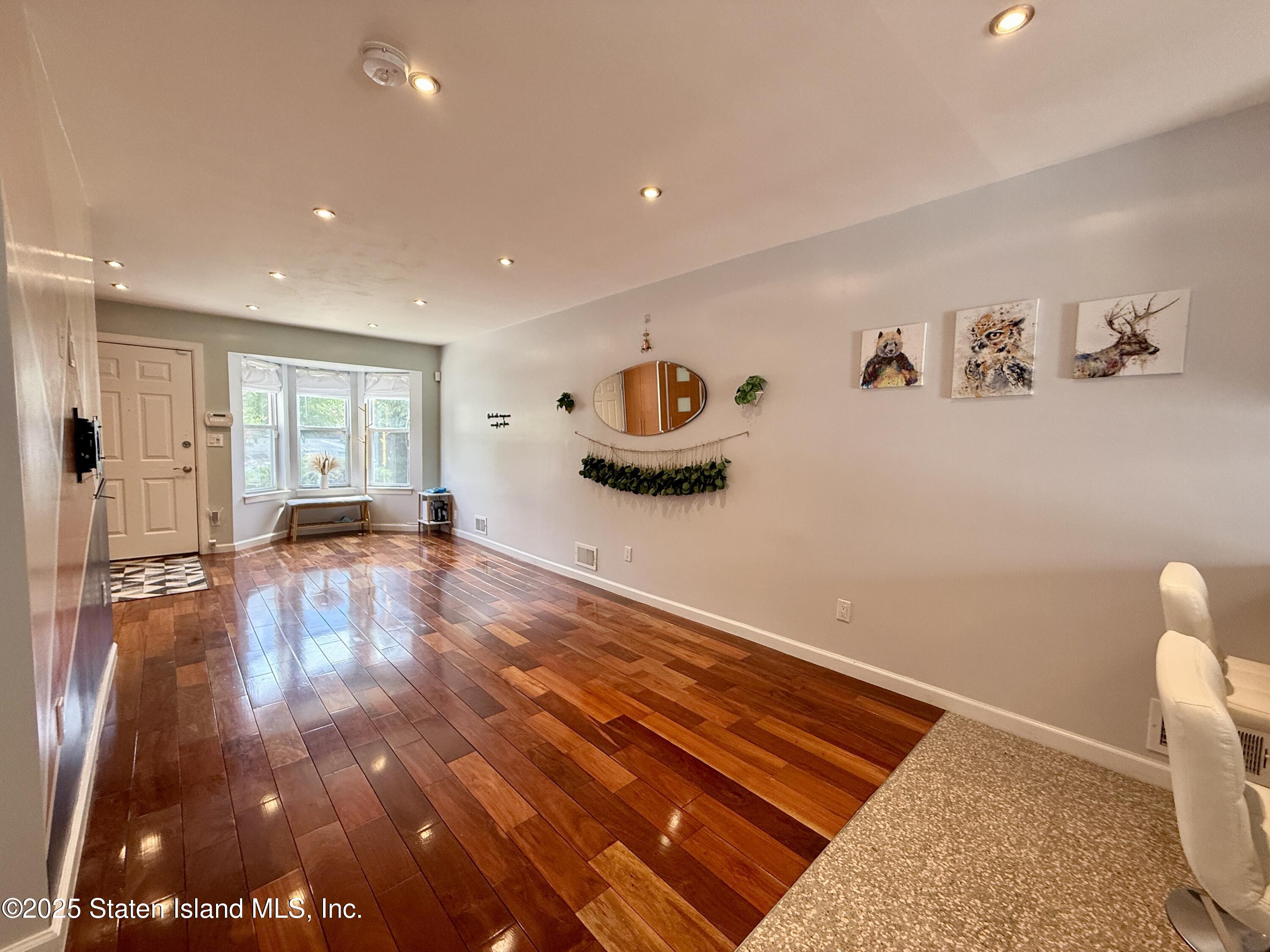 164 Rosedale Avenue, Staten Island, New York image 3